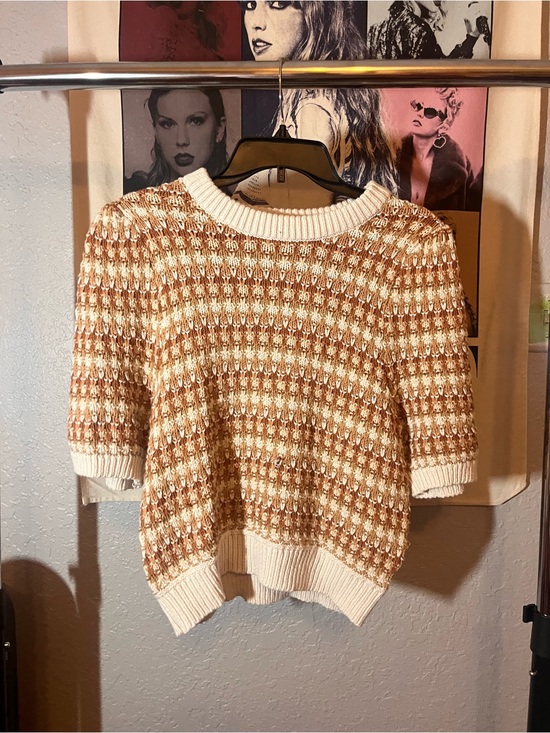 Universal Thread Sweaters - Universal Thread Brown Cream Striped Knit Sweater Women’s Large